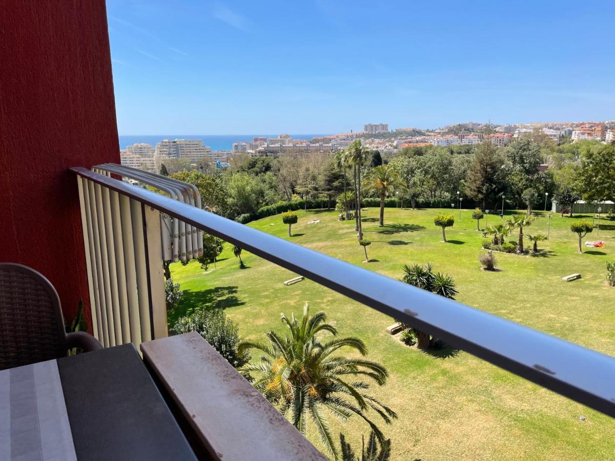 Aparthotel Minerva Benalmádena Exteriör bild