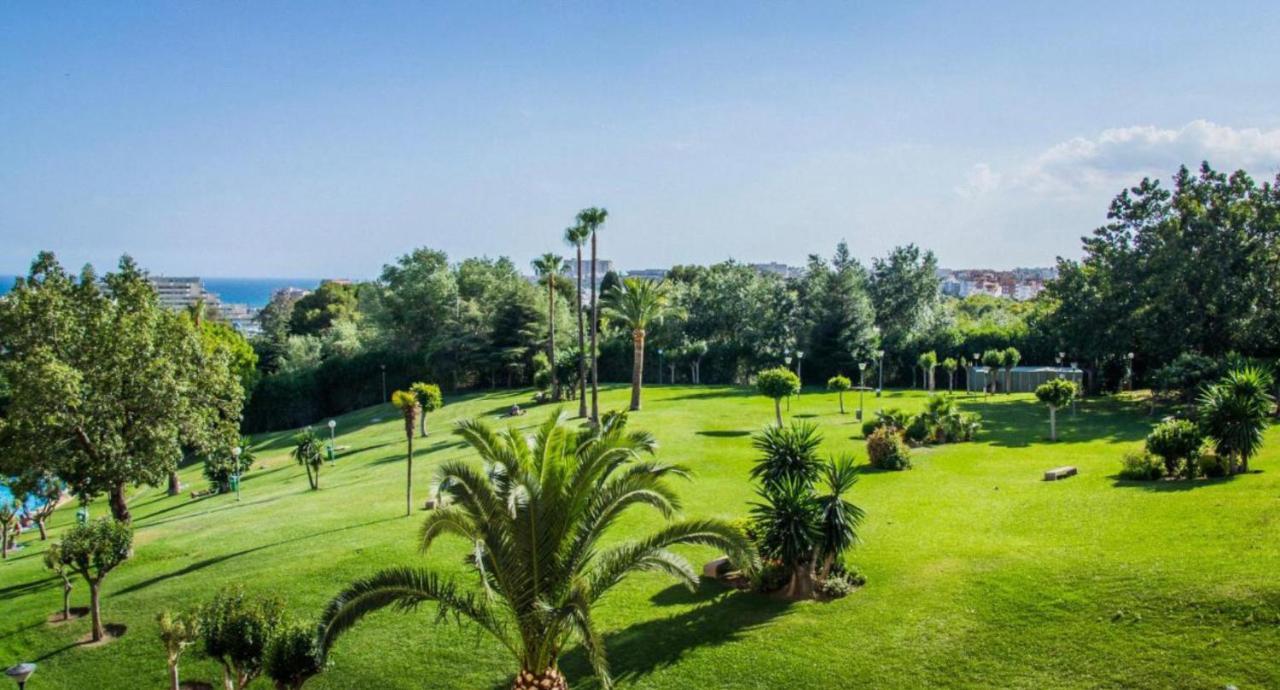 Aparthotel Minerva Benalmádena Exteriör bild